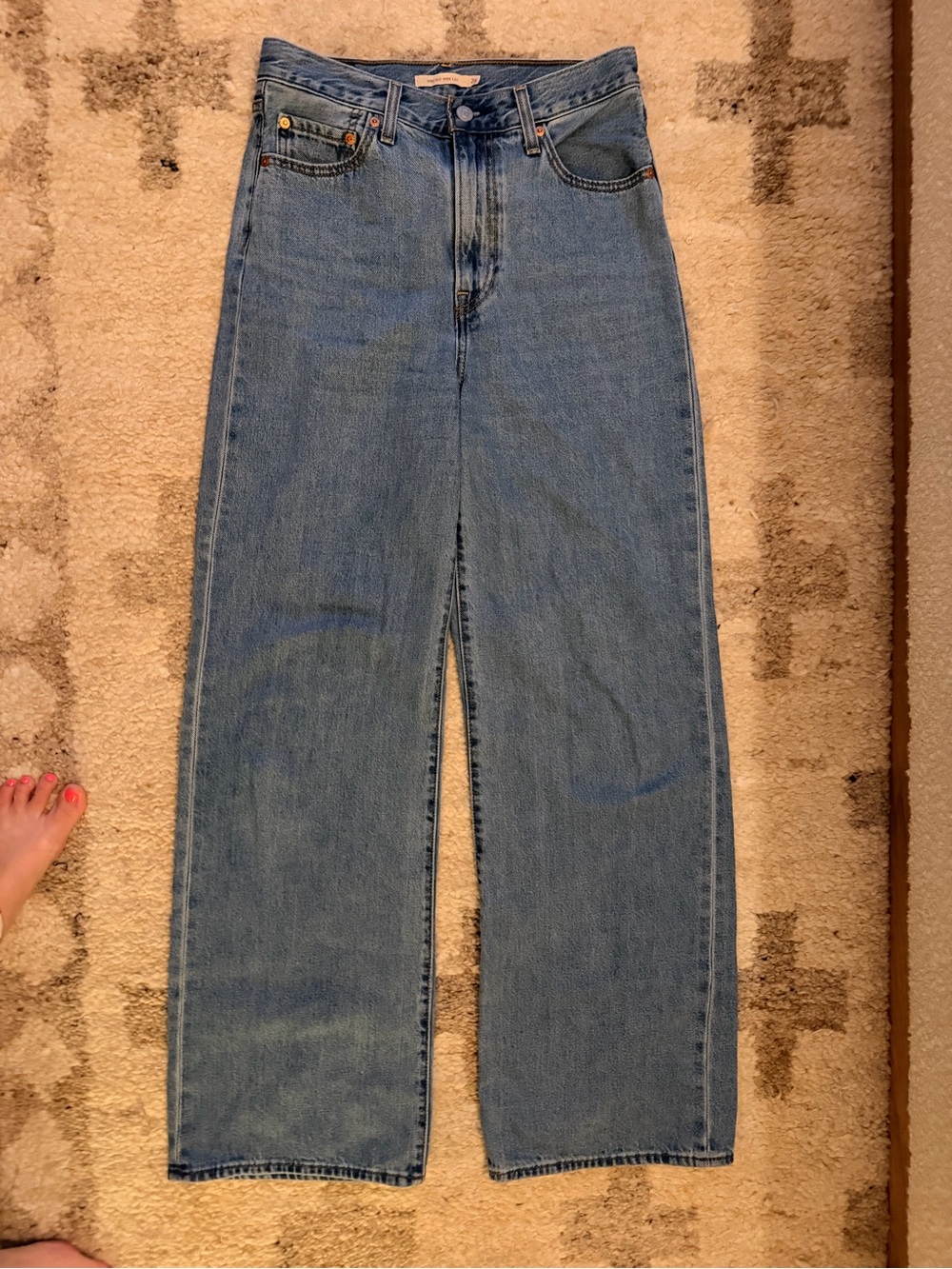 Levi’s women’s ribcage High-Rise Blue Denim Jeans - Picture 1 of 2